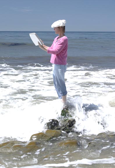 karen scetching in the sea